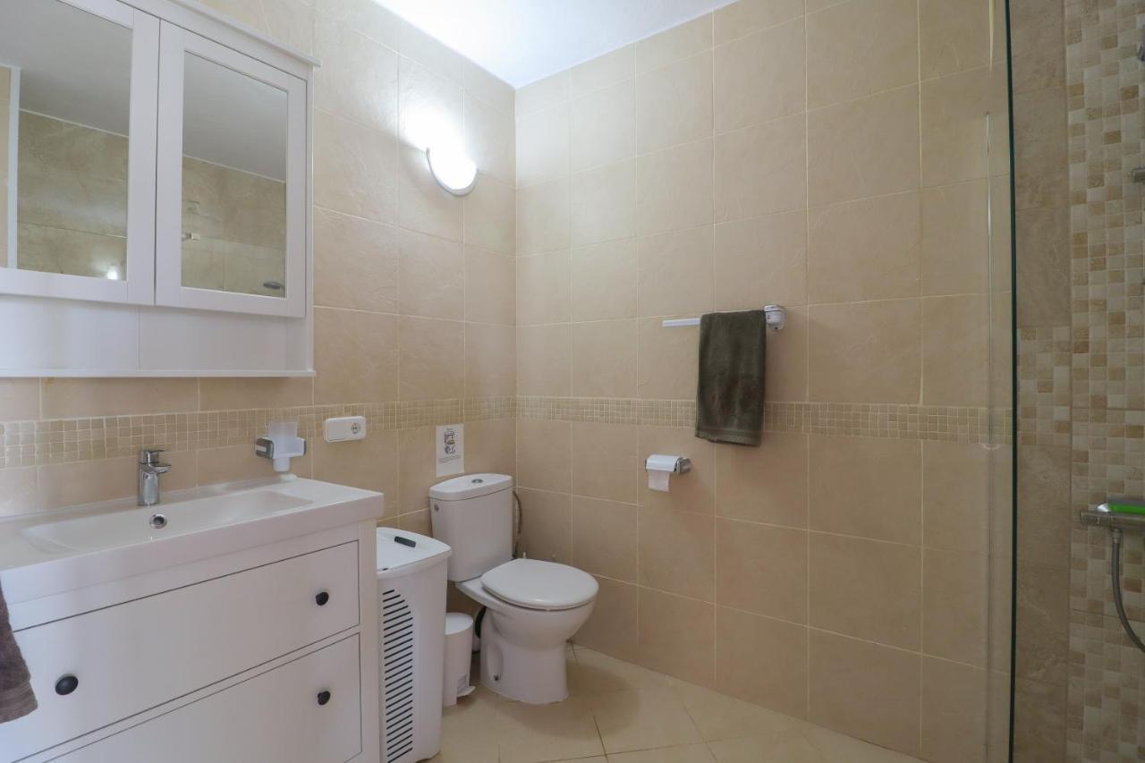 Belvedere, Family-Friendly, Nice, First-Line Apartment With Stunning Beach And Sea Views,Ac Arenal d'en Castell Exteriér fotografie